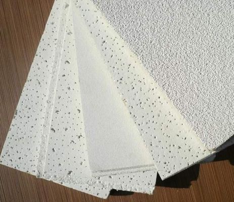 Carton Dimensions 613 X 623 X 130 160 mm Plafond en fibres minérales pour la décoration hôtelière