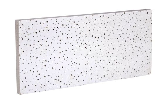 600*1200mm Plafond décoratif en fibres minérales de laine / panneau avec une grande durabilité