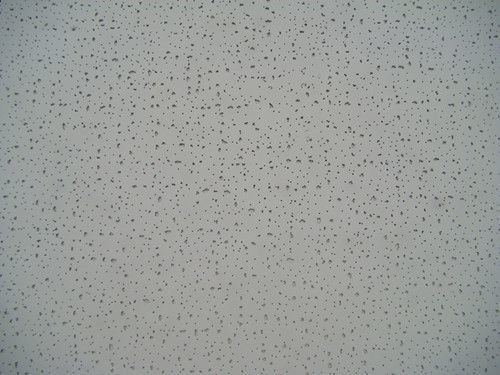 600*600mm revêtement par pulvérisation acoustique laine minérale fibre de goutte de plafond carreaux pour la décoration