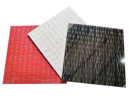 Panneau composite en PVC personnalisable pour les panneaux de mur et de plafond décoratifs