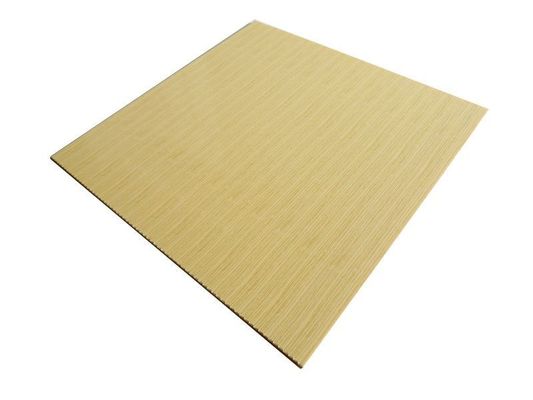 PD111 500*2000*3,0 mm Taille 3D Panneau composite en PVC/Panneau pour la décoration de murs et de plafonds