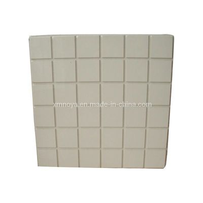 Plafond perforé en laine minérale de 600 mm pour absorption sonore intérieure