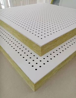 Carreaux de plafond en fibre de verre décoratif pour l'installation en grille T par Noya dans les matériaux de construction