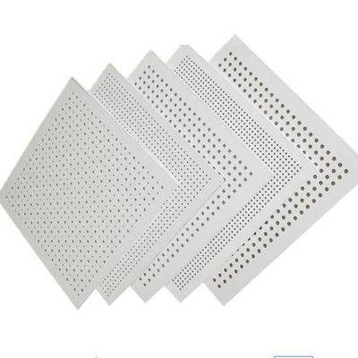 Plaque de plâtre d'absorption sonore acoustique carrée pour une solution de cloisons et de plafonds