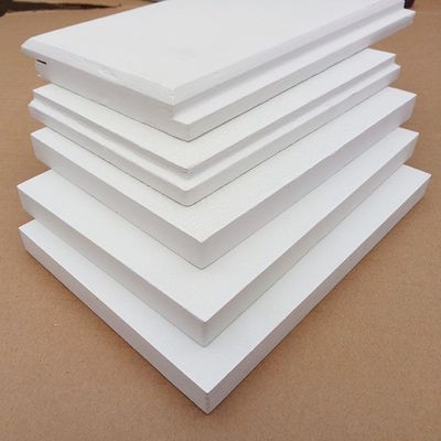 Panneau de plafond résistant à l'humidité pour fonction hôtelière