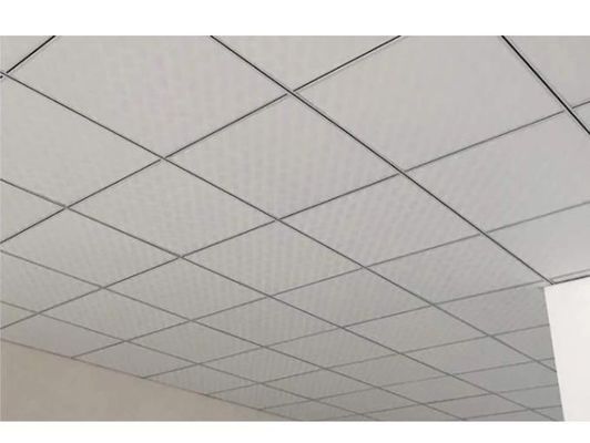 Tableau de plafond suspendu en plâtre en PVC revêtu de vinyle acoustique certifié SGS