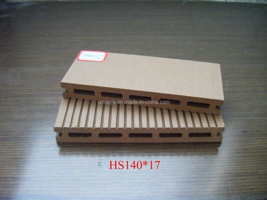 140mm*17mm Decking en WPC pour le sol de jardin en extérieur Conception personnalisée et écologique