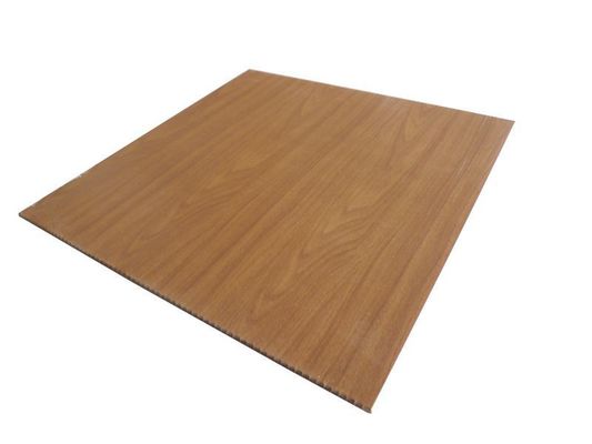 Panneau 3D en PVC sans cadre coloré pour la décoration des murs intérieurs en 500*1000*3,0 mm