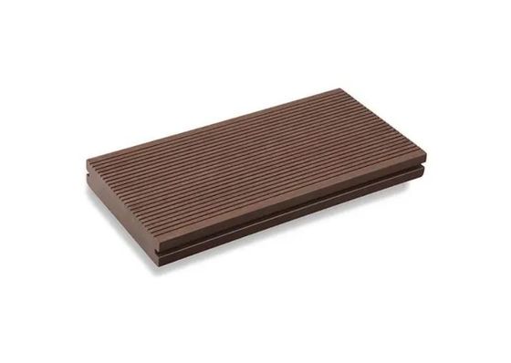 Surfaces en WPC pour clôtures extérieures / trottoirs / portes / terrains de jeux résistantes aux intempéries et écologiques