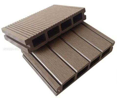 Tableau de terrassement en bois synthétique composite/WPC pour jardin extérieur Shacman Sinotruk