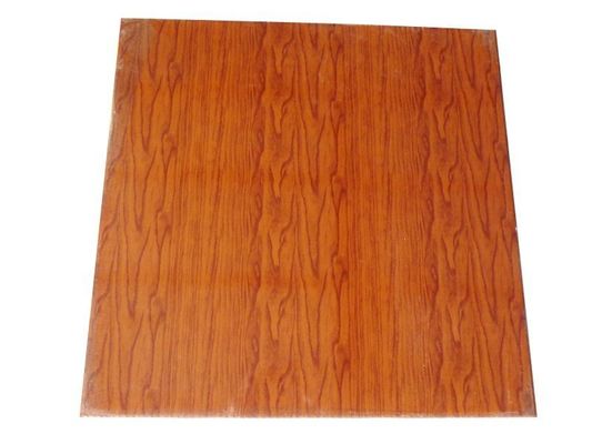 Insulation acoustique intérieure de 500 mm x 500 mm Panneaux muraux 3D pour toile de fond de télévision moderne