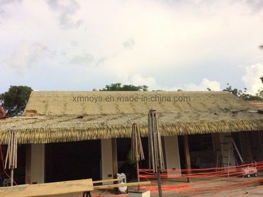 Des tuiles de chaume synthétique sur mesure pour la décoration de toits en Afrique du Sud ont été testées et approuvées par SGS