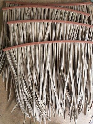 Mise à niveau vers Noya en paillis de chaume 1000 * 600 mm pour Tiki Roofing en chaume artificiel