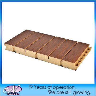 Panneaux acoustiques en bois pour l'isolation acoustique de plafond/mur