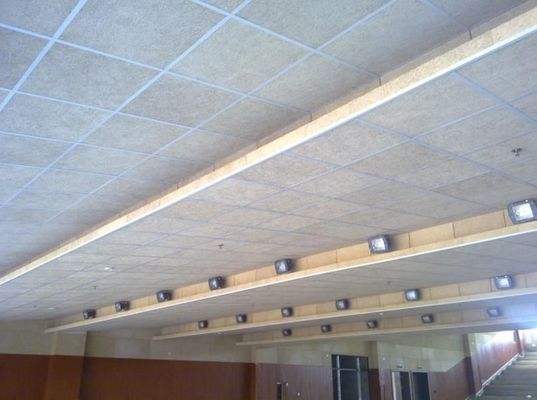 Remplacer le service après-vente Absorption du son Panneaux acoustiques en bois à rainure en laine