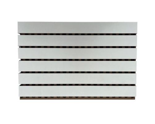 Type de panneau acoustique en laine pour l'isolation acoustique 600*600 Taille Panneaux de bois perforés