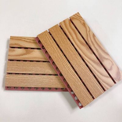 Remplacer le panneau de bois MDF pour la cheminée décorative