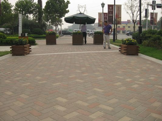 Convient pour les parkings et les voies communes Marron Perméable à l' eau Pavement en briques / blocs