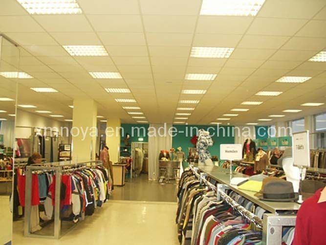 600*600mm revêtement par pulvérisation acoustique laine minérale fibre de goutte de plafond carreaux pour la décoration