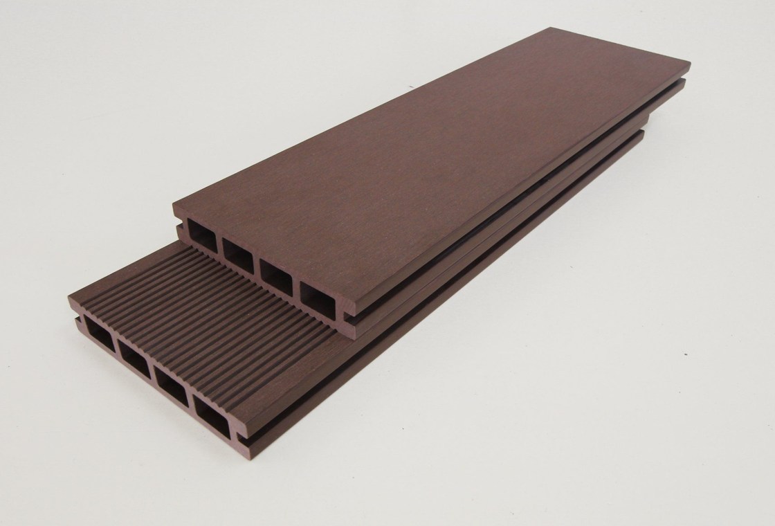 150mm*25mm Decking composite en bois plastique WPC pour la décoration de jardin Entreprise