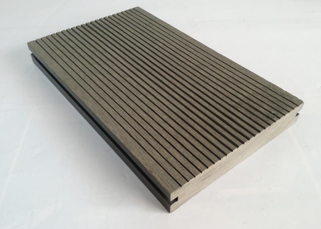 135mm*25mm bois plastique composite décoration extérieure avec des matériaux HS135*25-A
