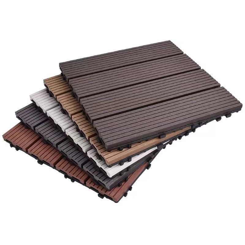 Plancher extérieur en bois plastique composite de 300*300 mm pour l'amélioration du jardin
