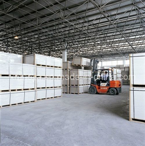 Insulation acoustique grise et jaune clair pour intérieur