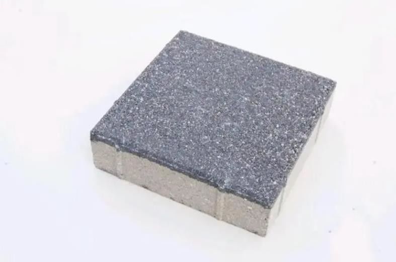 200*100mm/200*200mm Briques en céramique perméables à l'eau bon marché pour pavé sintré au sol de rue